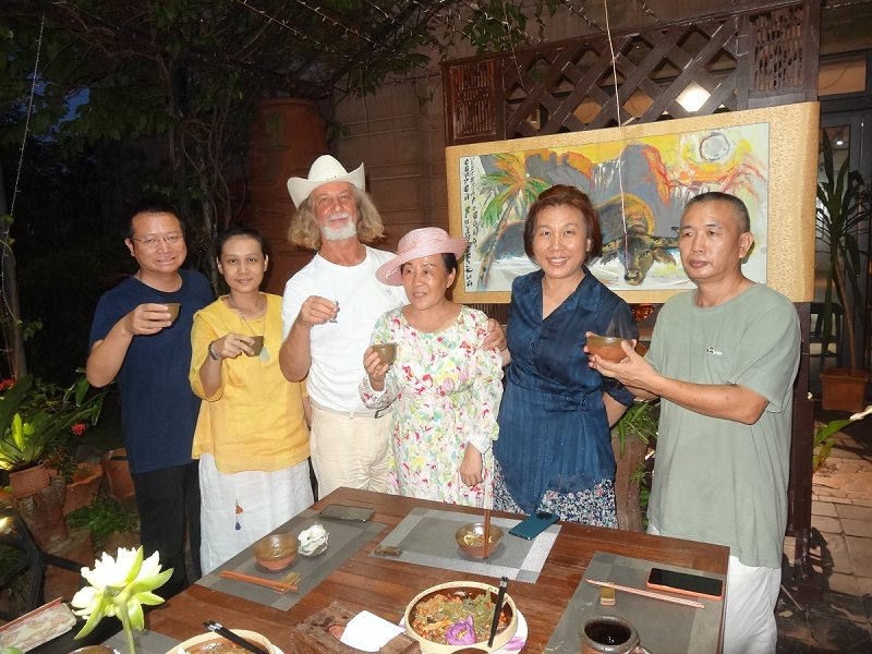 中俄文化艺术沙龙海口举行