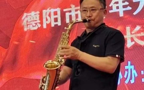 笔墨飞歌 童心永驻——刘代明中国画赏析