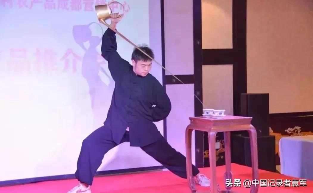 旺苍商会助力家乡农产品成都营销中心成立暨产品推介会圆满举行