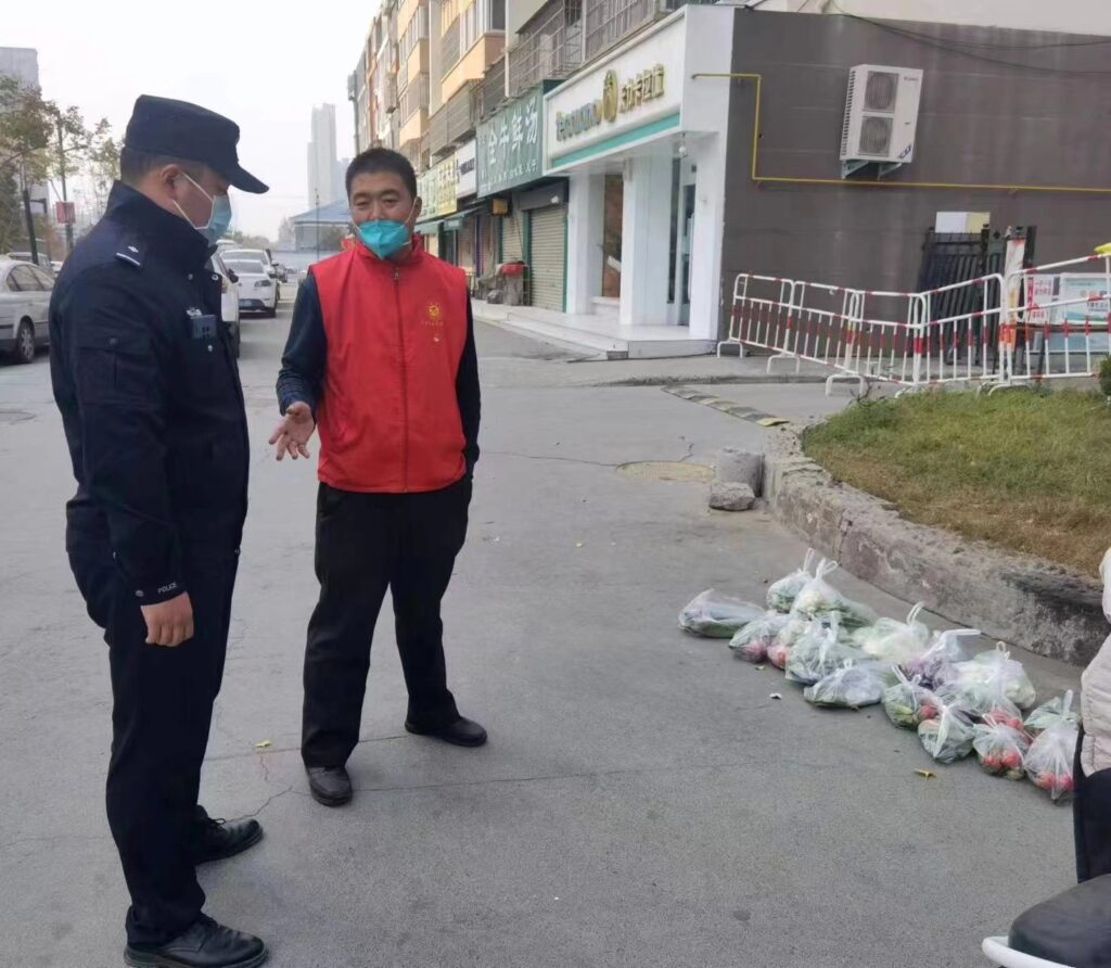 以实际行动践行二十大精神  开封市龙亭区疫情期间送真情