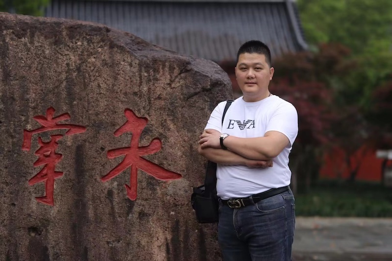 世界洪门组织金华山星聚堂成员陈坤成