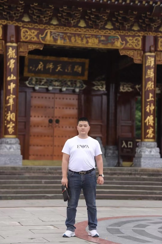 世界洪门组织金华山星聚堂成员陈坤成